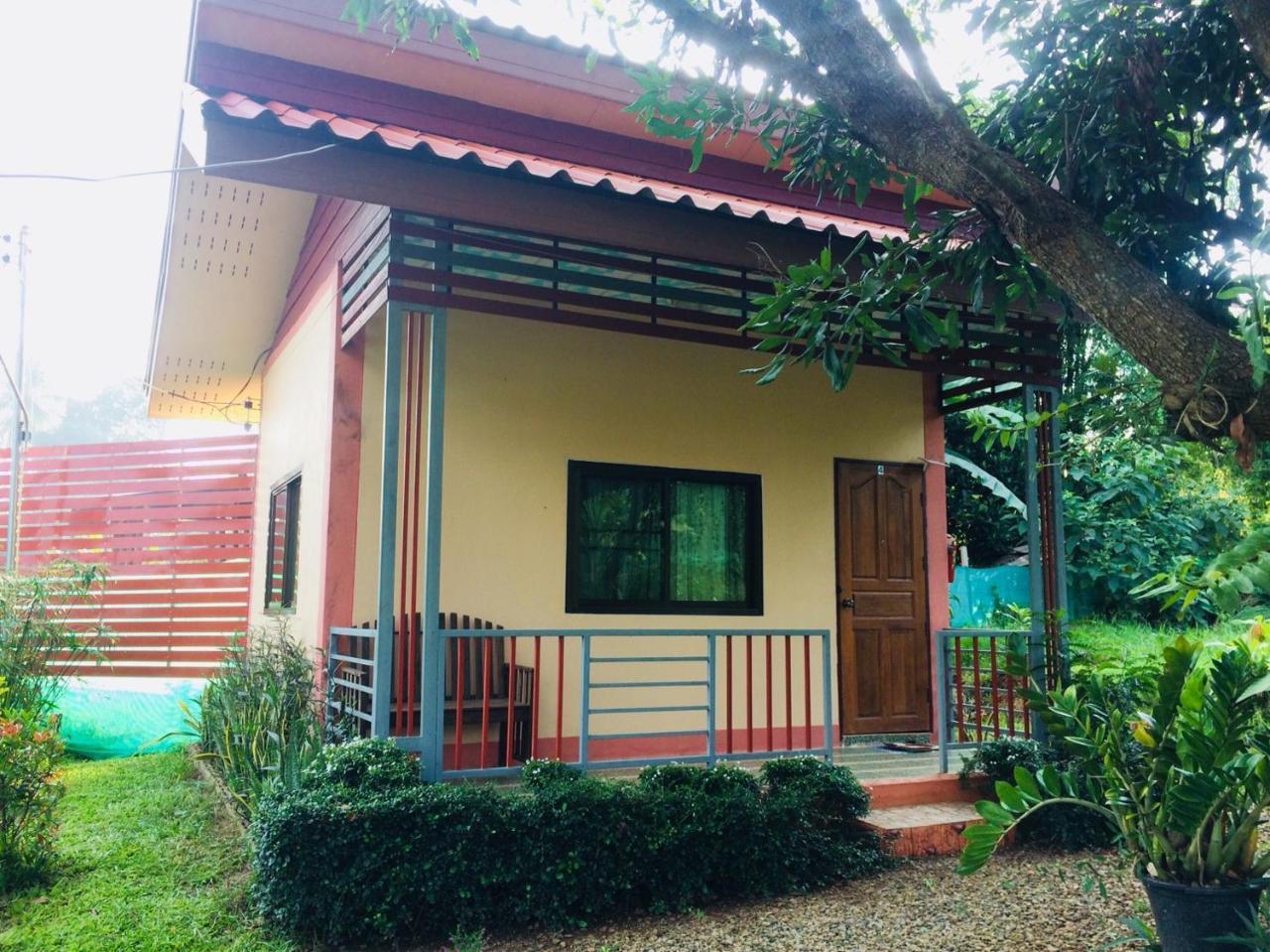 Phu Chaem House Mae Chaem Exterior foto